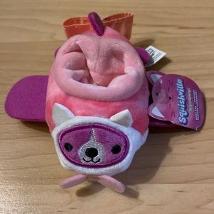 BRAND NEW SQUISHVILLE 4” PINK DOG AIRPLANE! NWT. SMOKE FREE UOME!